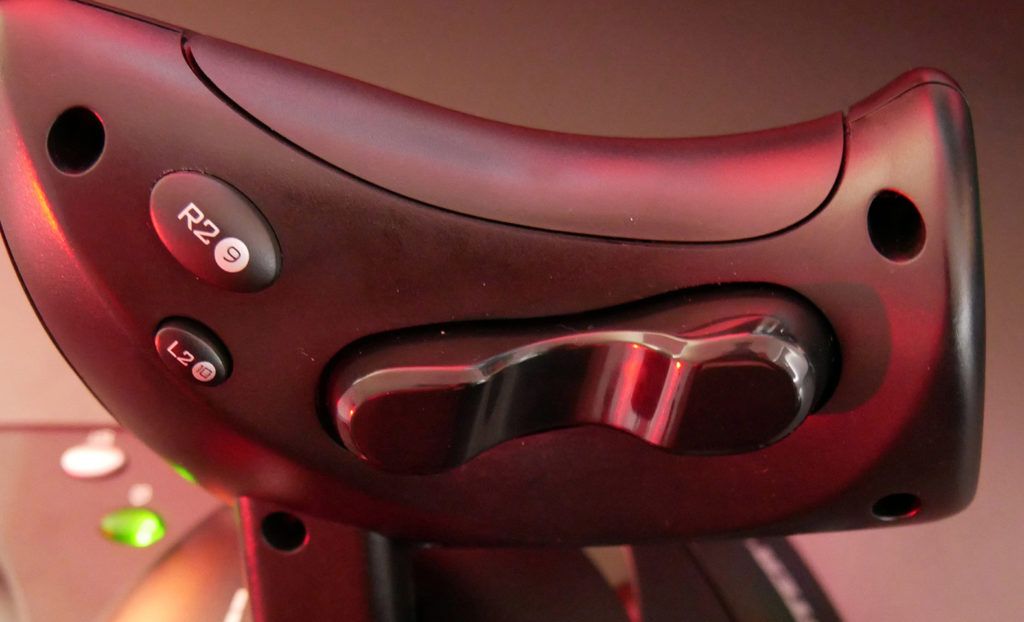 Joystick Thrustmaster - T.Flight HOTAS X - 12 botões, 5 eixos, manete destacável - Preto (Imagem 2)